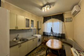 4-к. квартира, 73 м², 5/9 эт.