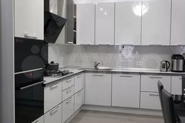 Коттедж 250,1 м² на участке 8,4 сот.